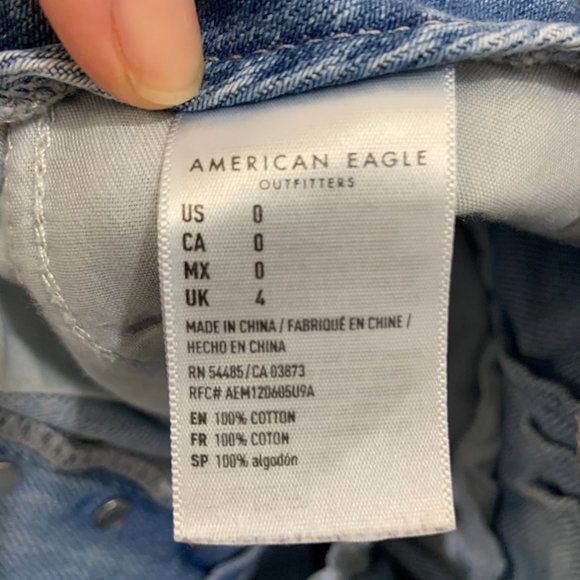 American Eagle Mom Jean Shorts 0 Button Fly - Picture 7 of 7